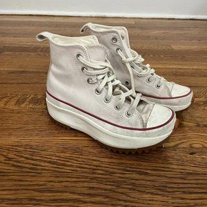 COPY - Converse - Run Star Hike Platform Hi-Top Sneakers